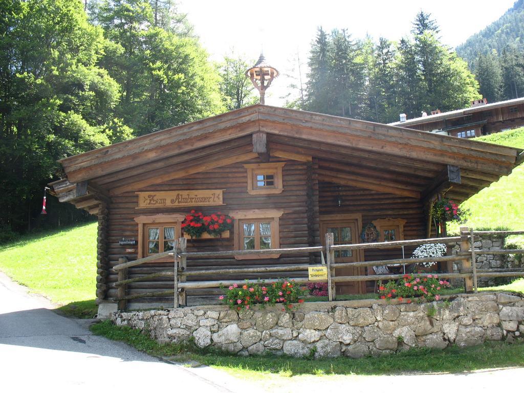 Almbruennerl Die Almhuette Auf Der Raffner Alm Ruhpolding Room photo