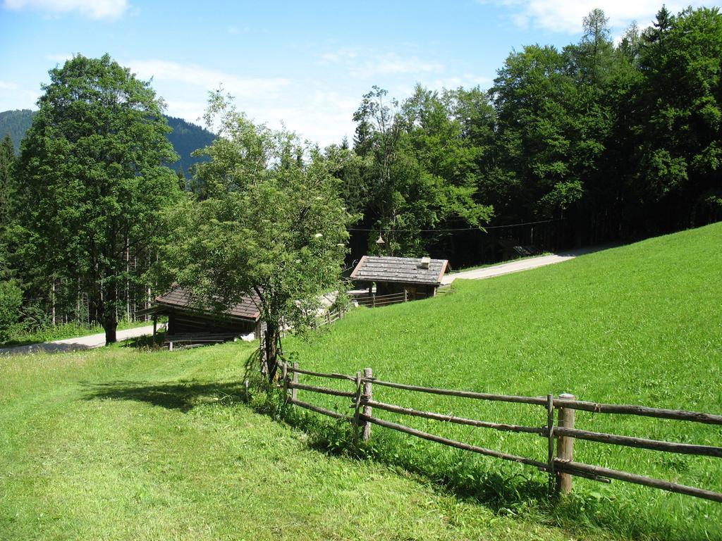 Almbruennerl Die Almhuette Auf Der Raffner Alm Ruhpolding Room photo